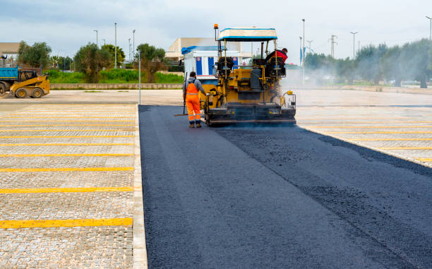 Best Driveway Resurfacing Pavers  in Silverton, OR
